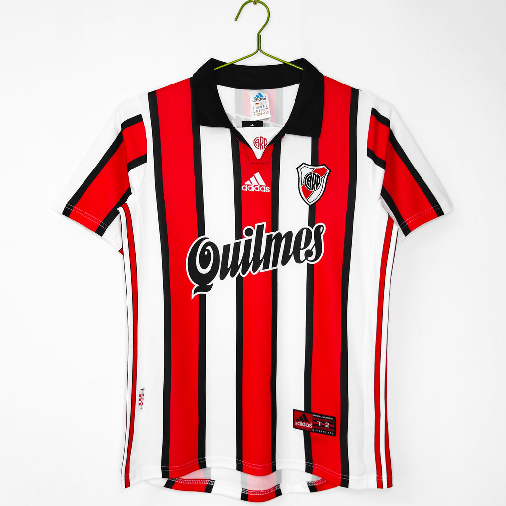 River Plate Retro Jersey – Quilmes Classic Edition